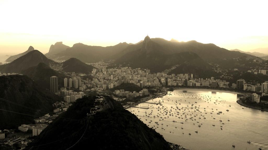Der Weltkongress der Huntington-Krankheit findet in Rio de Janeiro (Brasilien) statt.  
