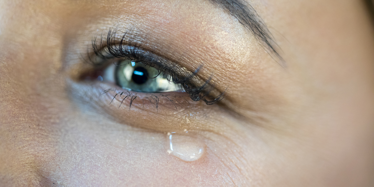 Weinen Sie sich die Augen aus: Nachweis von Huntingtin in Tränen